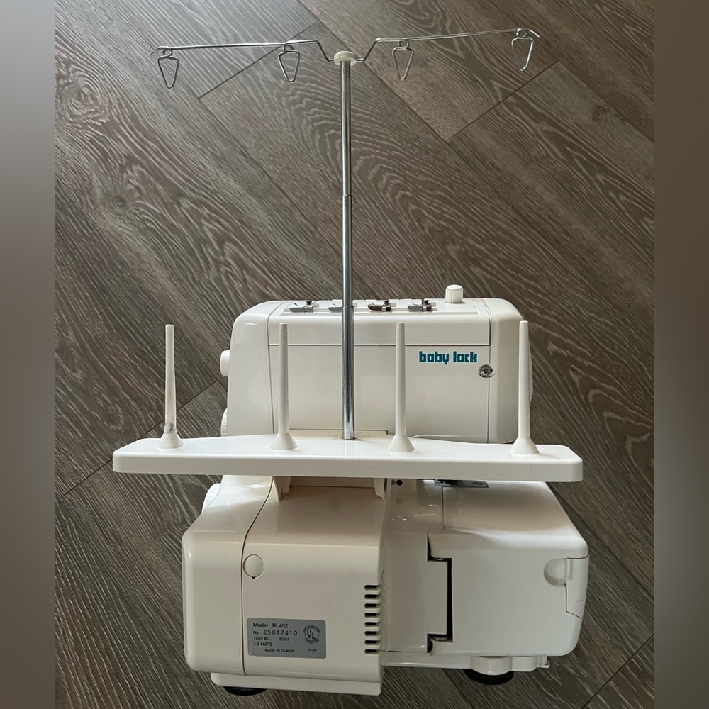 Like New Baby Lock White Serger Sewing Machine Conditions in Working Great 100% - Picture 13 of 16